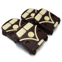 Dark & White Chocolate Volkswagen Campervan Chocolate Bars – 4pk